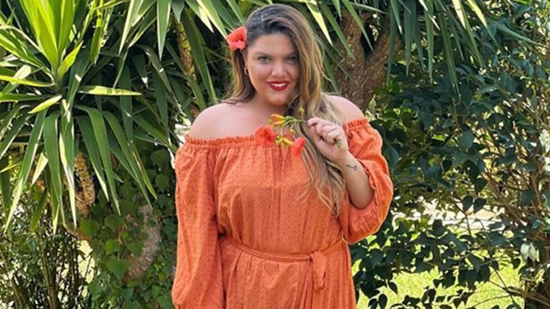 H Δανάη Μπάρκα ποζάρει με το μπικίνι της και δηλώνει: «Η αισιοδοξία είναι μονόδρομος» H Δανάη Μπάρκα ποζάρει με το μπικίνι της και δηλώνει: «Η αισιοδοξία είναι μονόδρομος»