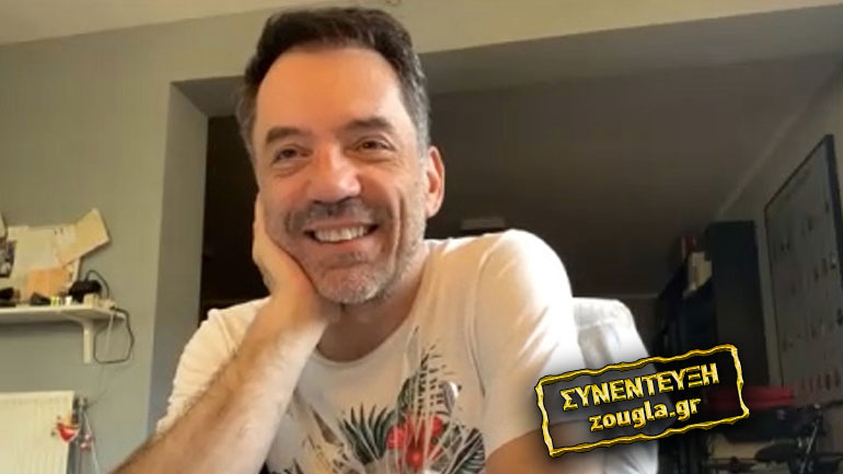 Ο Θάνος Καλλίρης επανασυστήνει στη νέα γενιά τις μεγάλες του επιτυχίες