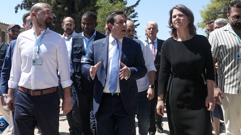 Η Aν. Μπέρμποκ στο μνημείο του Ολοκαυτώματος: «Η διατήρηση της μνήμης προϋπόθεση για ένα καλό κοινό μέλλον στην ενωμένη Ευρώπη»