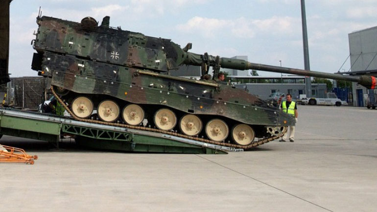 Ουκρανία: Η Γερμανία ενέκρινε την πώληση 100 νέων αυτοκινούμενων βαρέων πυροβόλων