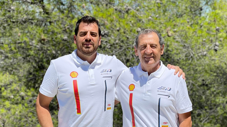 Τι λένε Μάνος και Κώστας Στεφανής για το Ράλλυ Ακρόπολις – Πρώτη γνωριμία με το Hyundai i20 N Rally2 στην Ιταλία