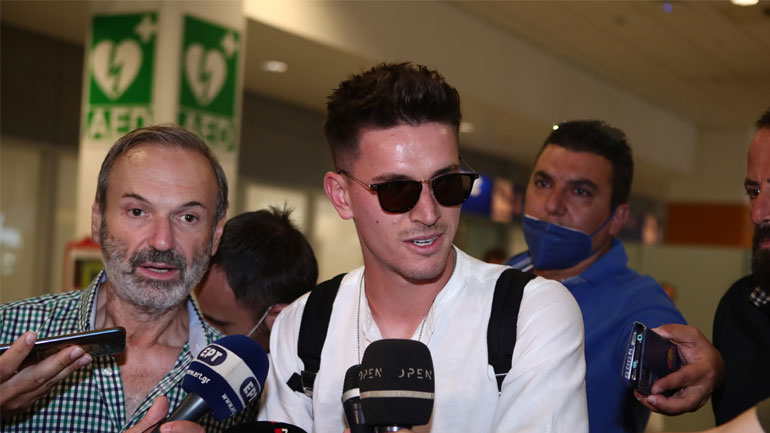 Στην Αθήνα και ο Βέρμπιτς: «Πολύ μεγάλος σύλλογος ο Παναθηναϊκός»