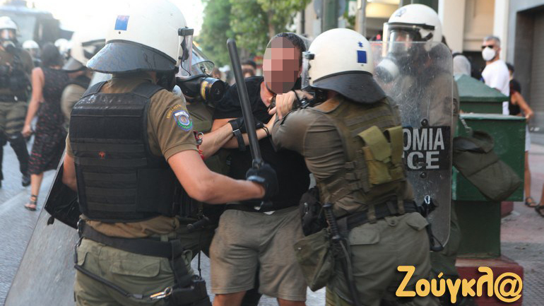 ΕΔΕ για τα επεισόδια που σημειώθηκαν στην πορεία για τον Γιάννη Μιχαηλίδη ΕΔΕ για τα επεισόδια που σημειώθηκαν στην πορεία για τον Γιάννη Μιχαηλίδη