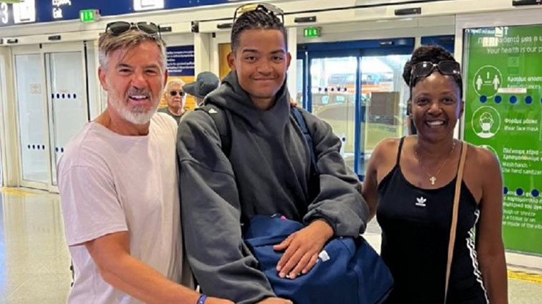 Η μεγάλη αλήθεια που είπε ο Εμμανουήλ Καραλής: «Στην επιτυχία πολλοί. Στην “αποτυχία” μόνο δύο»