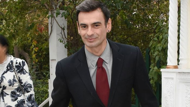 Κωνσταντίνος Γιαννακόπουλος: Εγκλωβίστηκε στο τρένο για Θεσσαλονίκη για πάνω από δύο ώρες