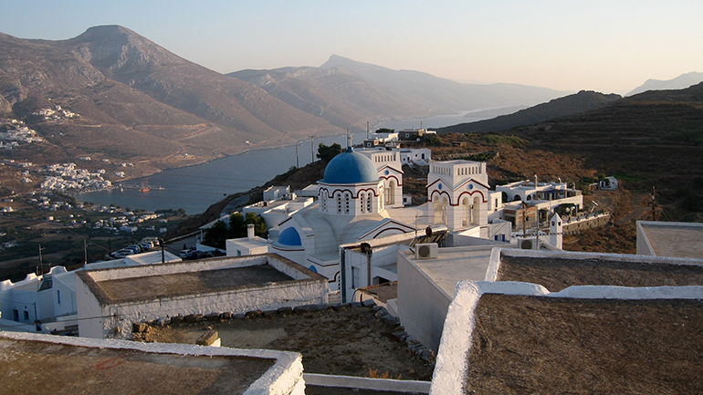 Σε επίπεδα ρεκόρ για τις Κυκλάδες η τουριστική κίνηση