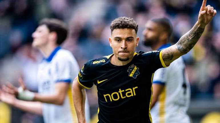 Κινούνται για τον Λάρσον Νότιγχαμ Φόρεστ και ο Ολυμπιακός