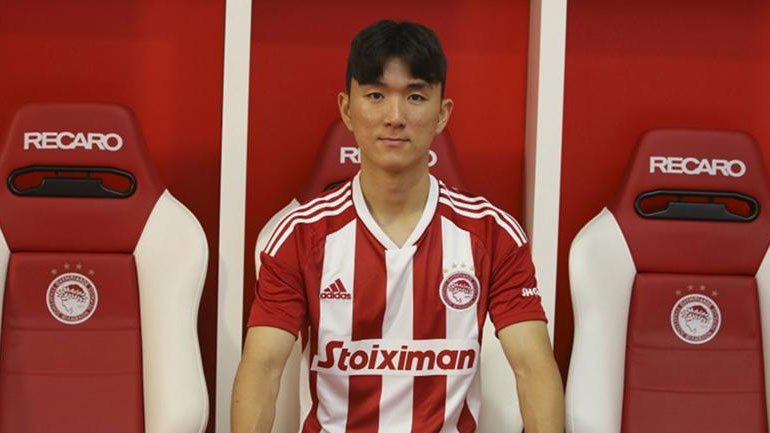 Ολυμπιακός: Εκτός ευρωπαϊκής λίστας οι Χουάνγκ και Καρβάλιο, μέσα οι Άβιλα και Μπα