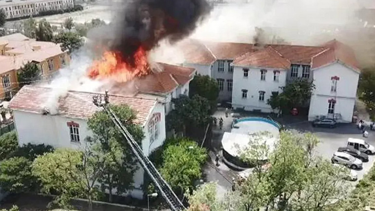 Φωτιά σε ελληνικό νοσοκομείο στην Κωνσταντινούπολη