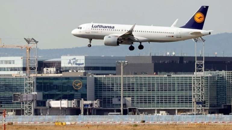 Γερμανία: Σε συμφωνία κατέληξαν Lufthansa και Ver.di για αυξήσεις στις αποδοχές του προσωπικού εδάφους