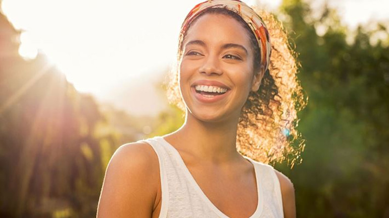 Πώς να πάρετε περισσότερη βιταμίνη D από τον ήλιο