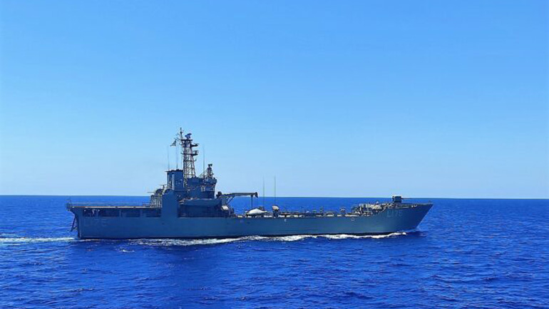 Ένοπλες Δυνάμεις: Συνεκπαίδευση του αρματαγωγού «Ικαρία» με την αιγυπτιακή κορβέτα «ENS El Moez»