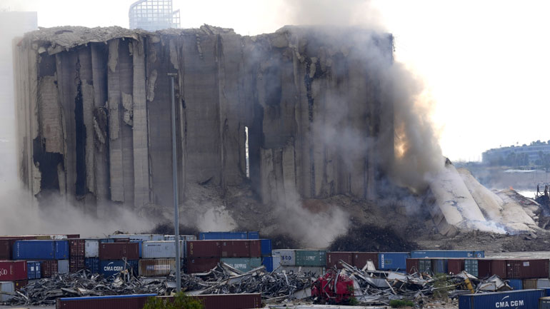 Λίβανος: Νέα κατάρρευση μέρους των σιλό σιτηρών στο λιμάνι της Βηρυτού