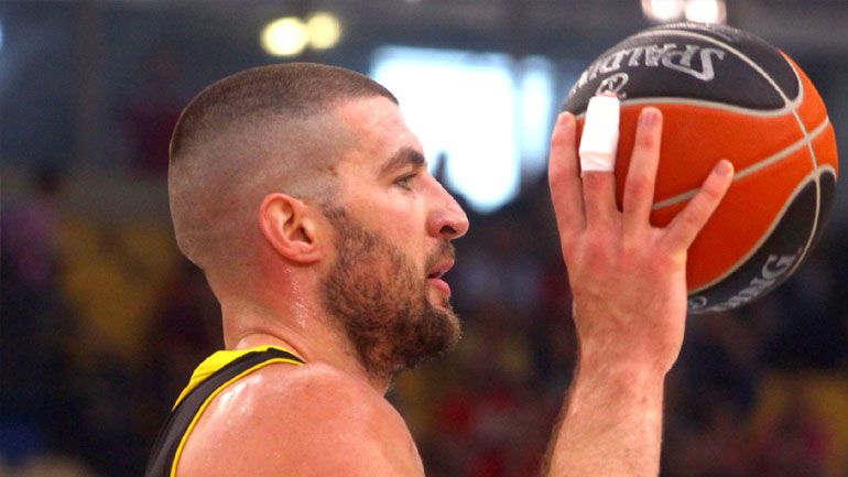 Καββαδάς: «Nα φτιάξουμε μία ομάδα που θα χαίρεται ο κόσμος να τη βλέπει»