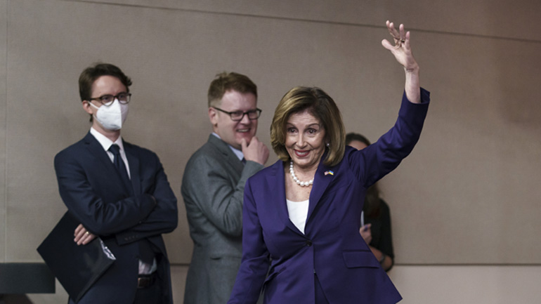 Πελόζι: Οι ΗΠΑ «δεν θα επιτρέψουν» στην Κίνα να απομονώσει την Ταϊβάν