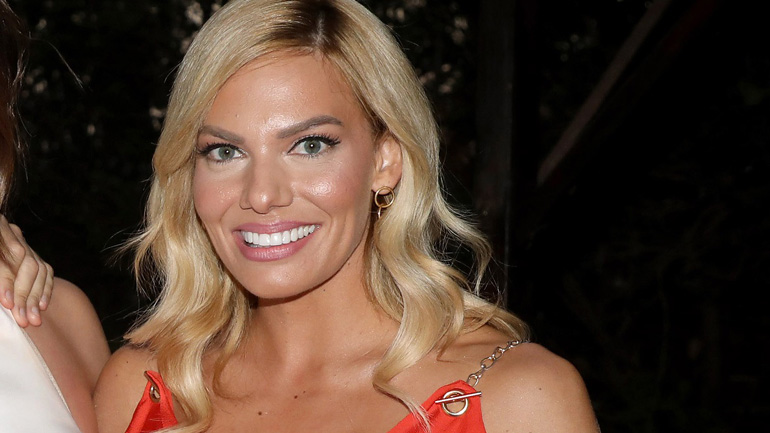 Ιωάννα Μαλέσκου: Οι κοιλιακοί της τράβηξαν όλα τα βλέμματα