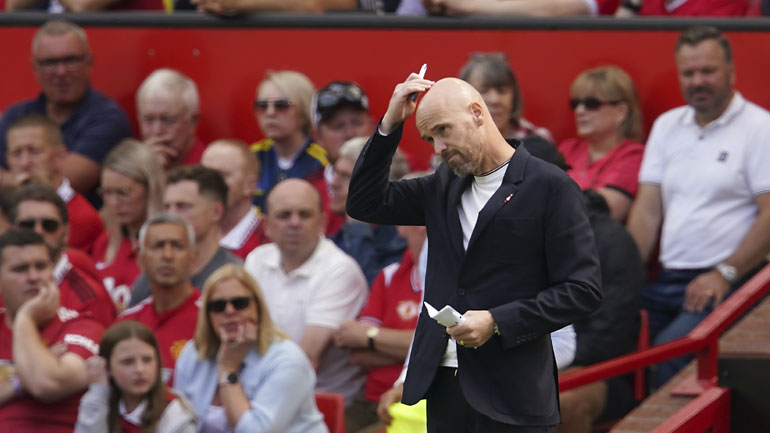 Τεν Χαγκ: «Πισωγύρισμα η ήττα από την Μπράιτον»