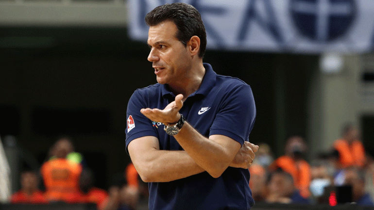 Ιτούδης: «Αν παίζει έτσι για 30 λεπτά ο Γιάννης… είμαστε μια χαρά»