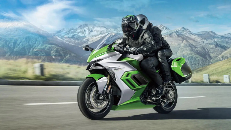 Πρώτες εικόνες των εξηλεκτρισμένων Kawasaki στη Suzuka