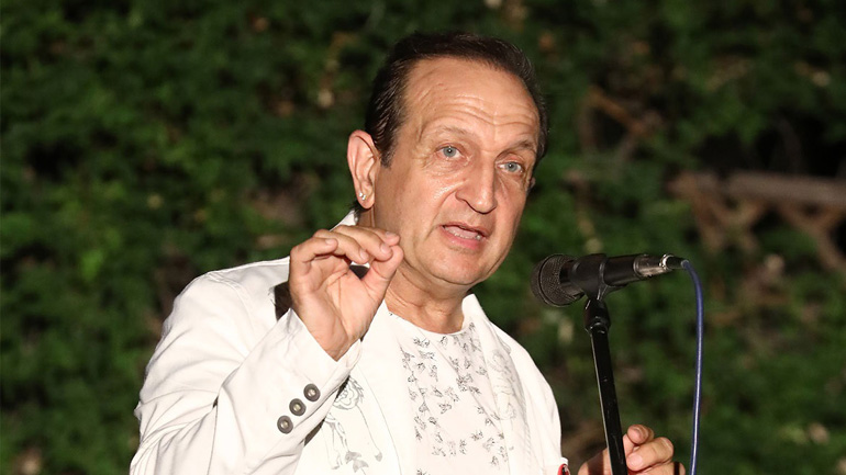 Σπύρος Μπιμπίλας: Οι πρώτες φωτογραφίες μετά τη μεταμόσχευση μαλλιών που έκανε