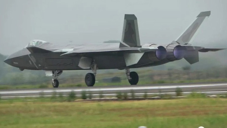 Ταϊβάν: Γυμνάσια του Πυροβολικού προσομοιώνουν την αντίδραση σε εισβολή της Κίνας