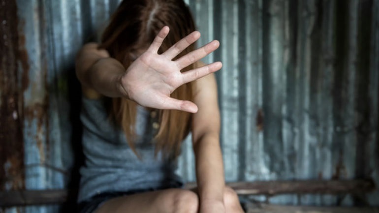 Σύλληψη άνδρα στην Ιθάκη, επειδή ξυλοκόπησε τη σύντροφό του