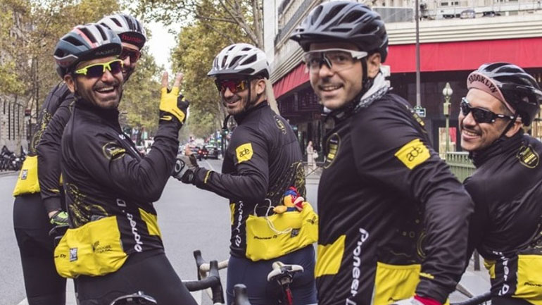 Μουσικοί θα διανύσουν 483 χιλιόμετρα από το Λονδίνο στο Άμστερνταμ για την Ουκρανία