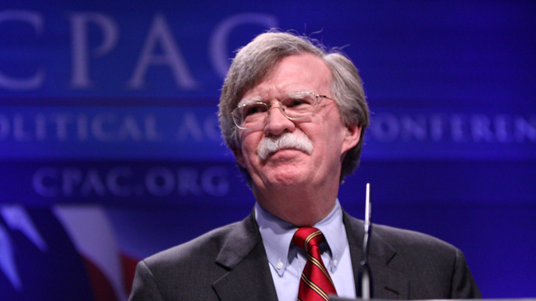 Οι ΗΠΑ κατηγορούν μέλος του IRGC για σχέδιο δολοφονίας του πρώην συμβούλου Εθνικής Ασφάλειας Τζον Μπόλτον