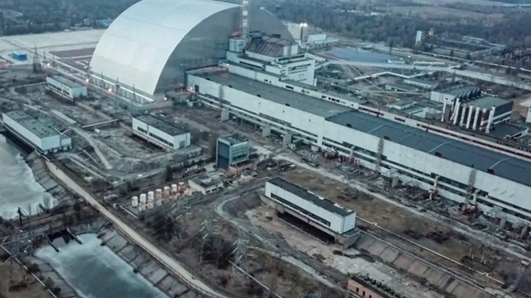 Νέοι βομβαρδισμοί στον πυρηνικό σταθμό της Ζαπορίζια