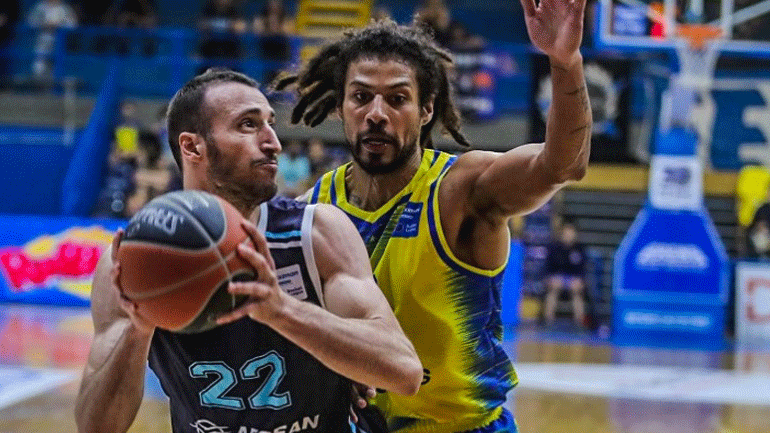 Σλαφτσάκης: «Να βρούμε γρήγορα χημεία και να παρουσιάσουμε ένα όμορφο σύνολο»