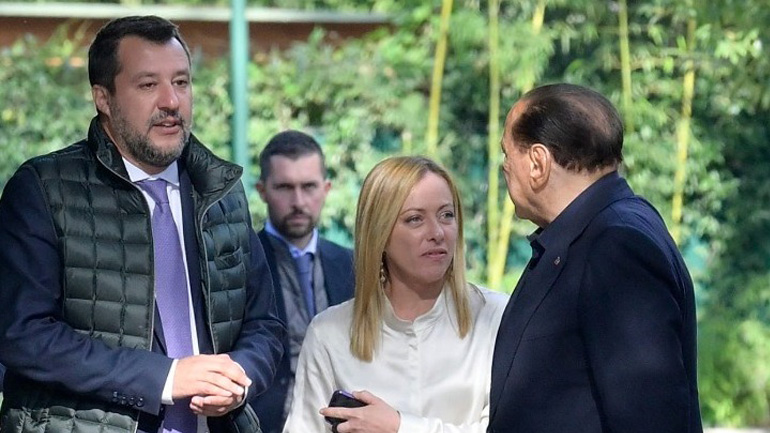 Ιταλία: Η Corriere della Sera δημοσίευσε τo εκλογικό πρόγραμμα της συντηρητικής παράταξης