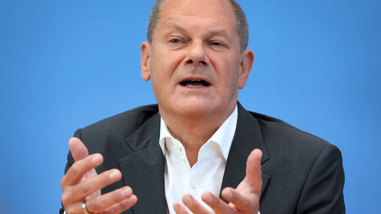 «You’ll never walk alone», υποσχέθηκε ο καγκελάριος Σολτς στους Γερμανούς πολίτες ενόψει του δύσκολου χειμώνα