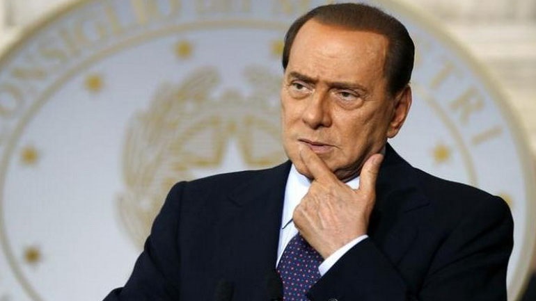 Σίλβιο Μπερλουσκόνι: «Αν ψηφιστεί το προεδρικό σύστημα, ο Ματαρέλα πρέπει να παραιτηθεί»