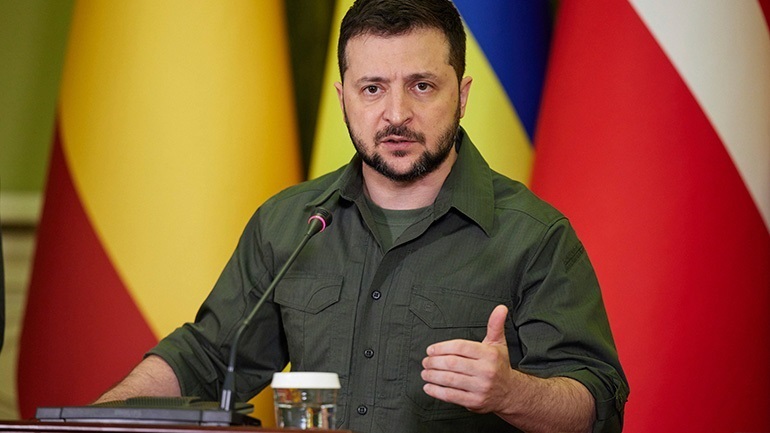 Ζελένσκι: Έρευνα για τις διαρροές στα ΜΜΕ – Σταματήστε να μιλάτε για τις τακτικές μας