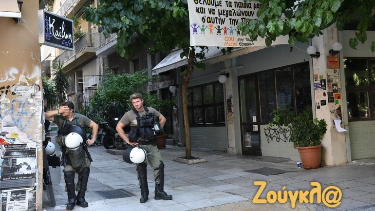 «Στα μαχαίρια» ΝΔ – ΣΥΡΙΖΑ για την κατασκευή σταθμού του Μετρό στα Εξάρχεια