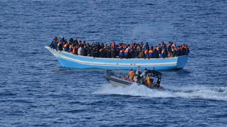 Ιταλία: Σκάφος με 87 διασωθέντες θα ελλιμενιστεί μετά από 2 εβδομάδες αναμονής