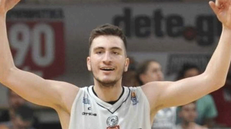 Μπάσκετ: Επέστρεψε στον Απόλλωνα Πατρών ο Μαστρογιαννόπουλος