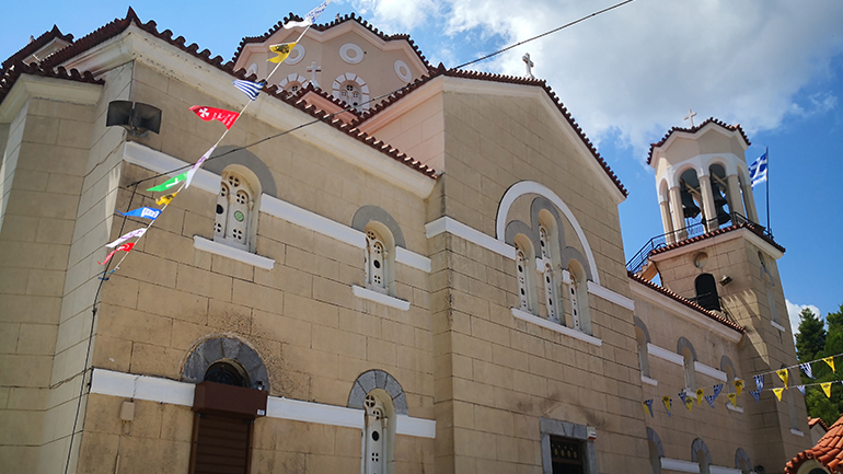 Άγιος Ιωάννης Ρώσος:  Επισκέπτες από όλη την Ελλάδα στον Ιερό Ναό του «προστάτη των πτωχών» στην Εύβοια