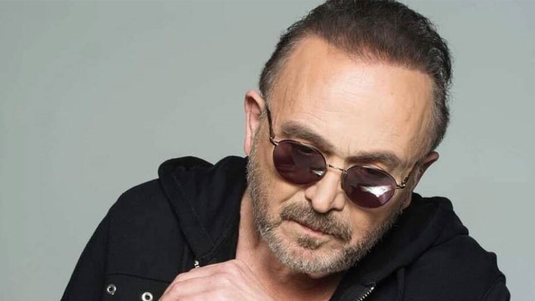 Άγριο ξύλο σε συναυλία του Σταμάτη Γονίδη στο Λιανοκλάδι Άγριο ξύλο σε συναυλία του Σταμάτη Γονίδη στο Λιανοκλάδι