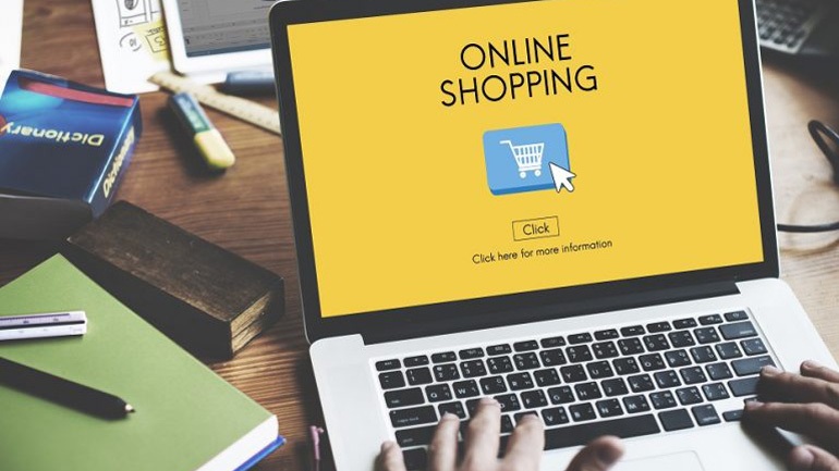 E-shop πούλησε υποδήματα αξίας 2,8 εκατ. ευρώ χωρίς να εκδώσει αποδείξεις