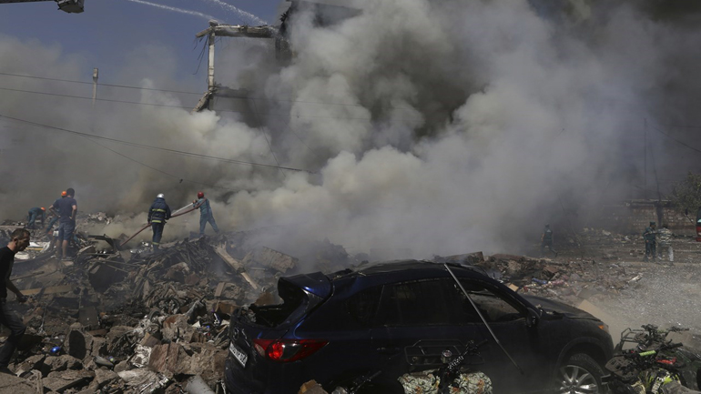 Αρμενία: Τους 5 έφθασαν οι νεκροί από έκρηξη σε εμπορικό κέντρο στην Γερεβάν