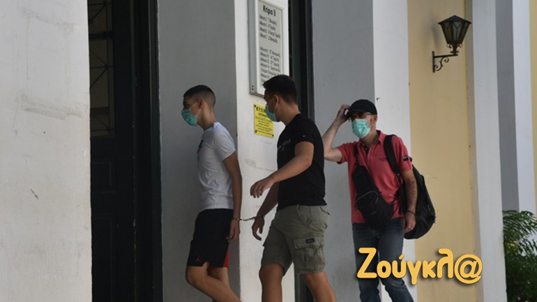 Στον ανακριτή οι τρεις ανήλικοι ληστές της Ηλιούπολης