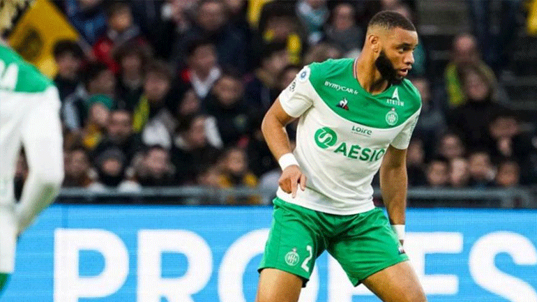 Στον Αρόλ Μουκουντί καταλήγει η ΑΕΚ