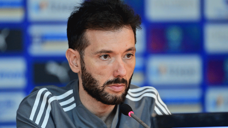 Κορμπεράν: «Να είμαστε δυνατοί και συγκεντρωμένοι»