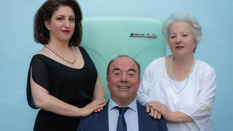 «Πάτα το Κουμπί» – Τελευταίες δύο εβδομάδες παραστάσεων