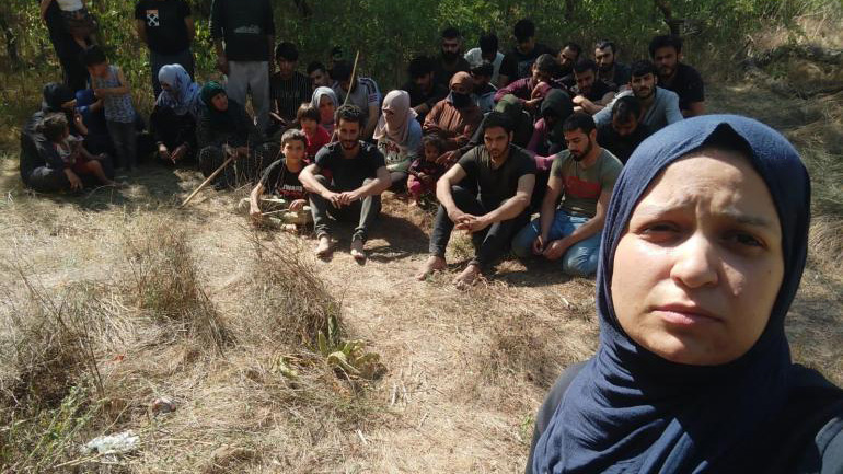 Γυναίκα από τους 38 μετανάστες αποκαλύπτει: «Οι Τούρκοι μας ώθησαν στην Ελλάδα» Γυναίκα από τους 38 μετανάστες αποκαλύπτει: «Οι Τούρκοι μας ώθησαν στην Ελλάδα»