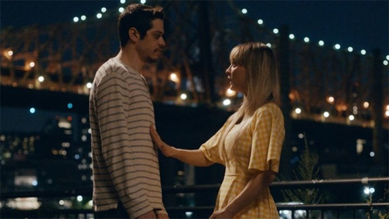 Οι πρώτες φωτογραφίες από τη ρομαντική κωμωδία «Meet Cute»