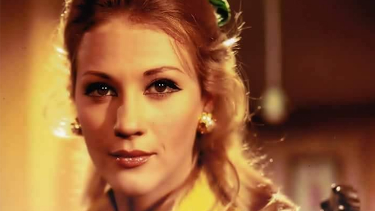 Ζωή Λάσκαρη, η τελευταία σούπερ σταρ του ελληνικού κινηματογράφου