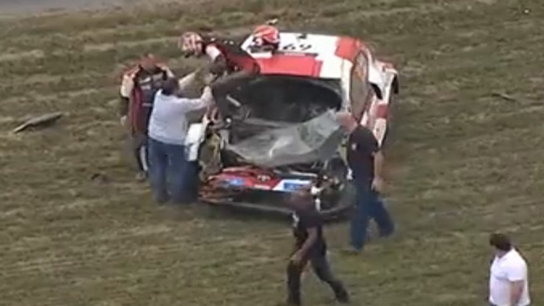 Η έξοδος του Kalle Rovanpera στο Ypres Rally Belgium – Ευτυχώς το πλήρωμα δεν τραματίσθηκε