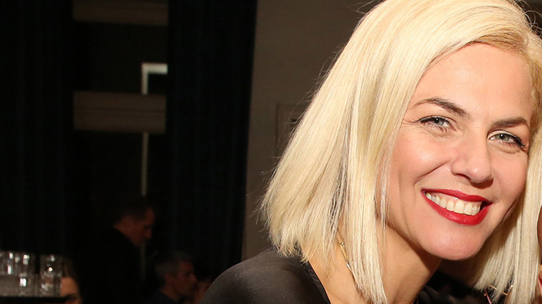 Χριστίνα Κοντοβά: Διακοπές στην Πάρο με τη μικρή της κόρη Ada